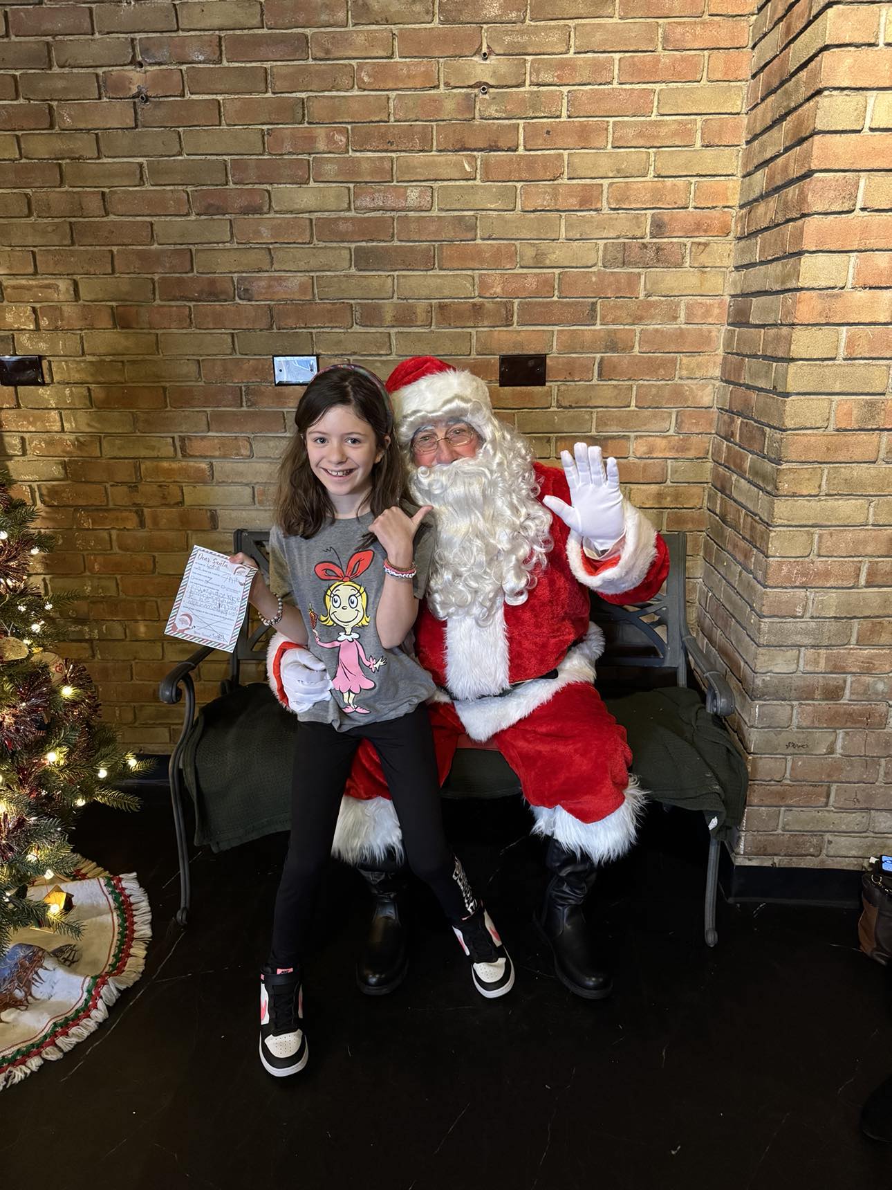 Local Restraurant held a free Breakfast with Santa with toy donation!