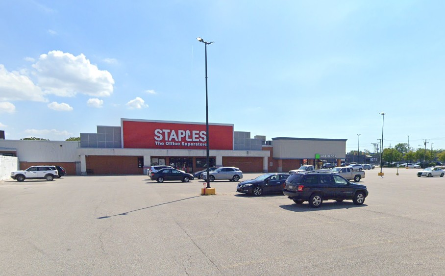 Suspect Dead After Multi-Agency Task Force Confrontation at West 117th Staples