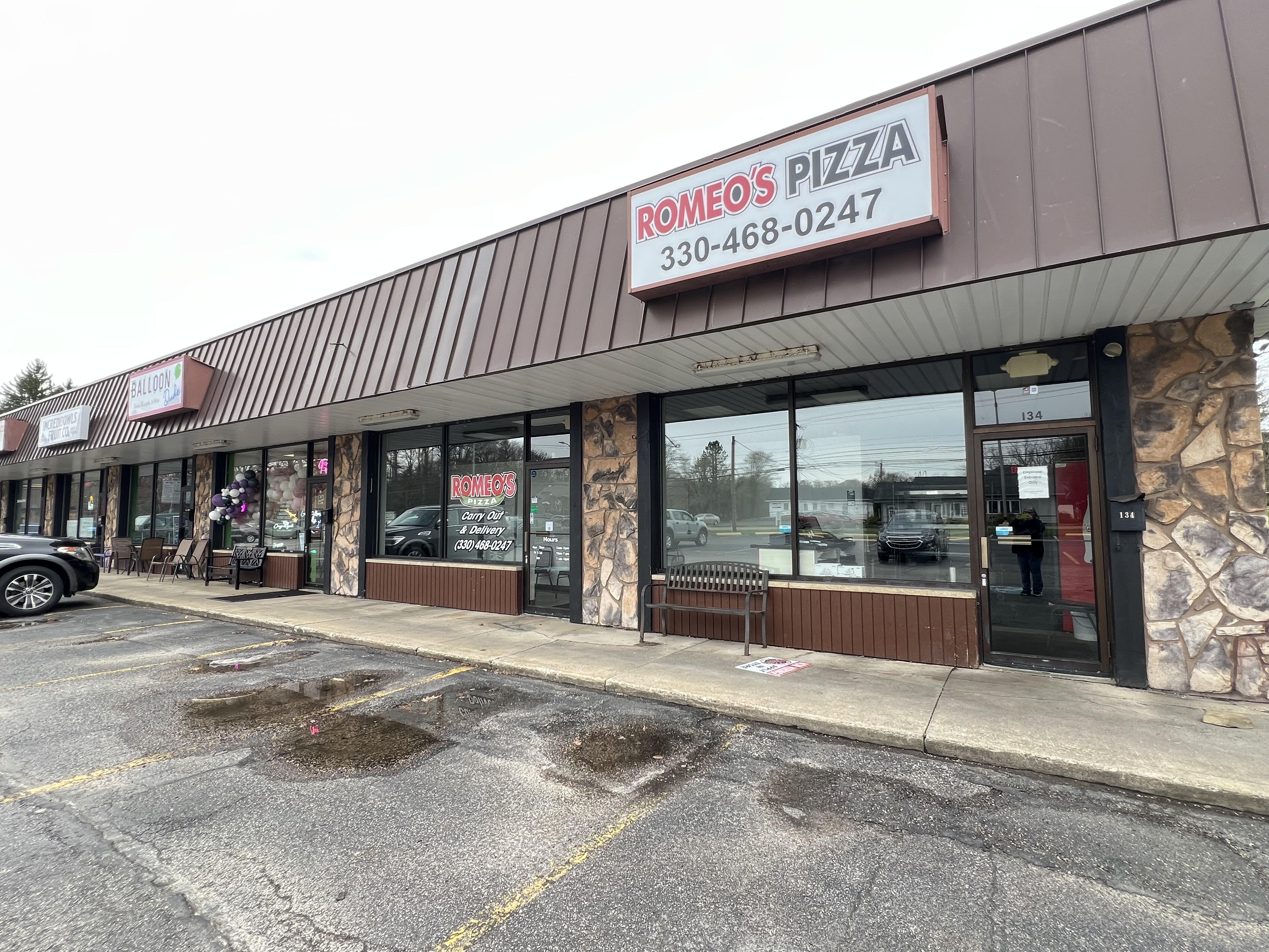 Romeo's Pizza Abruptly Closes Northfield Center Location