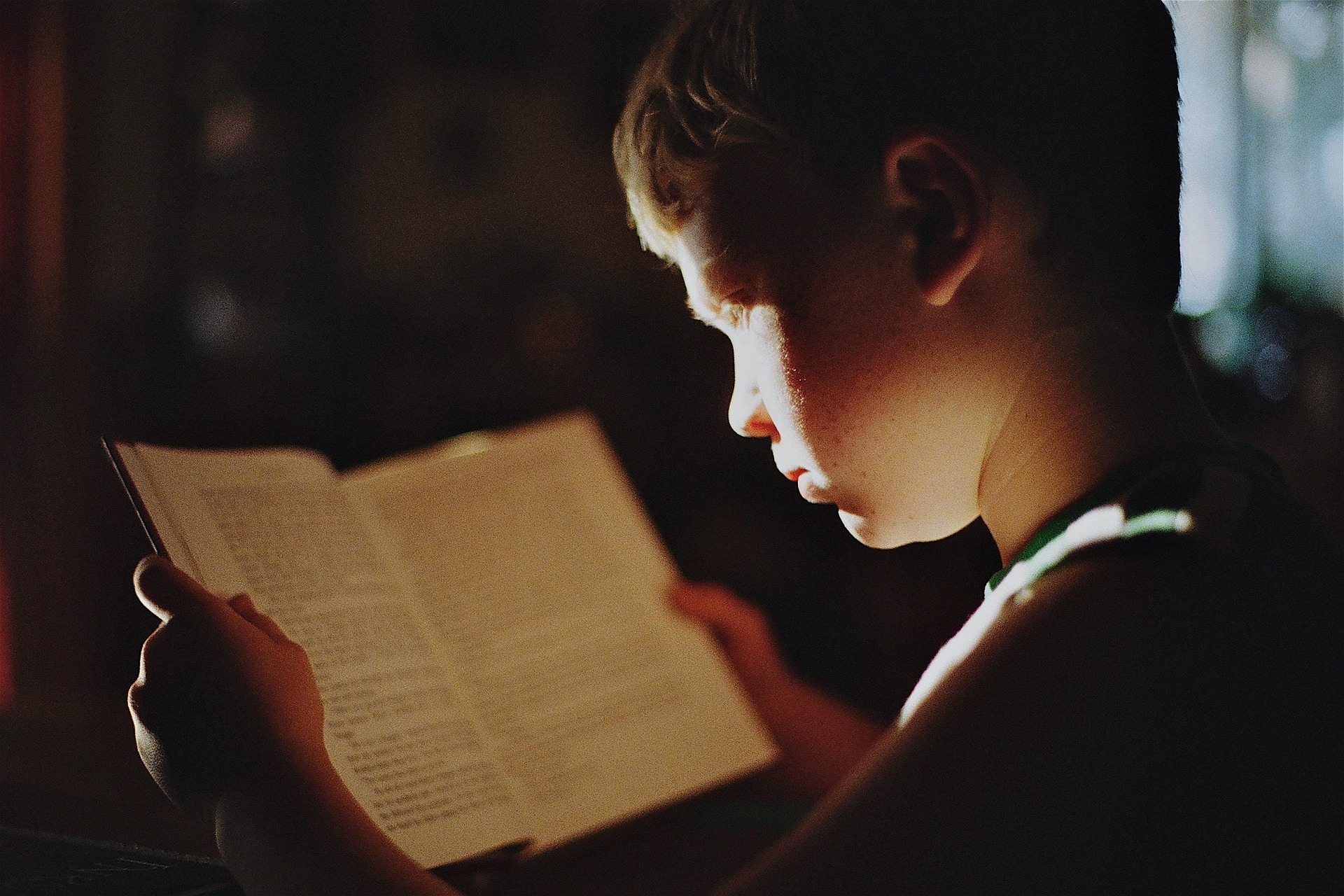 Start Reading More Today: Tips for New and Reluctant Readers