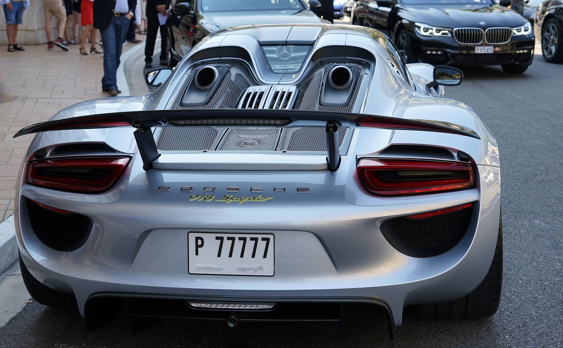 Cars as Netflix: The Weird Subscription Trend That Could Take Over Auto Industry
