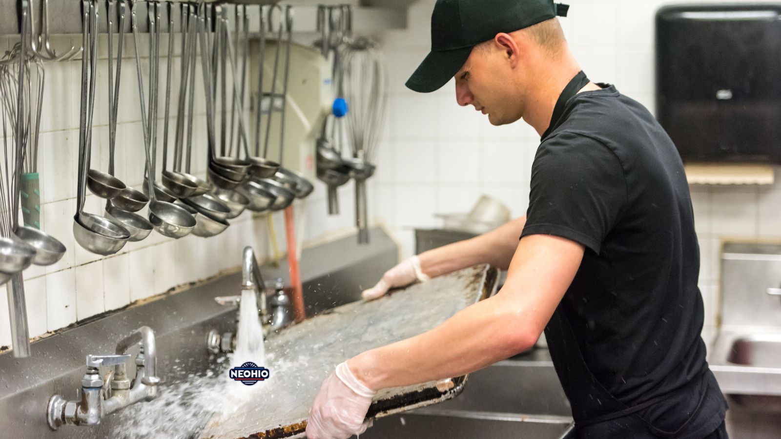 Restaurant Coalition Pushes for Broader Tax Relief
