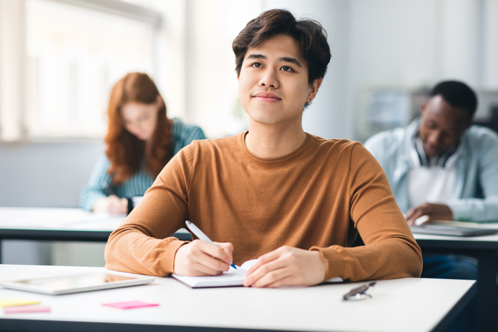 Young Adults Face Financial Literacy Crisis in Modern Economy