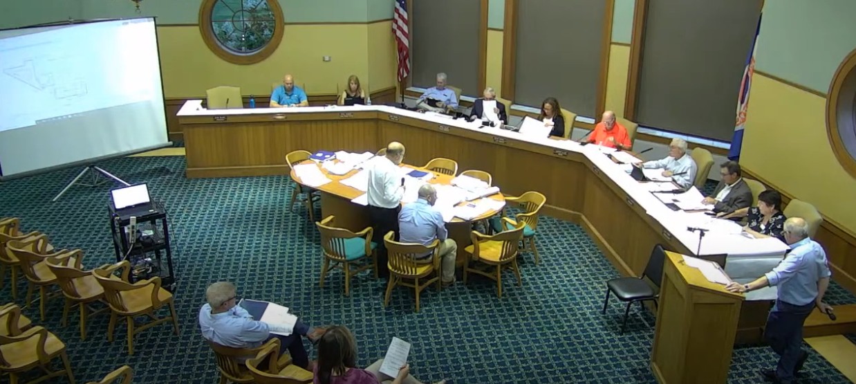 Orange Village Planning Commission Approves Townhomes, Settles Vinyl Siding Debate, Tables Walnut Hills Development