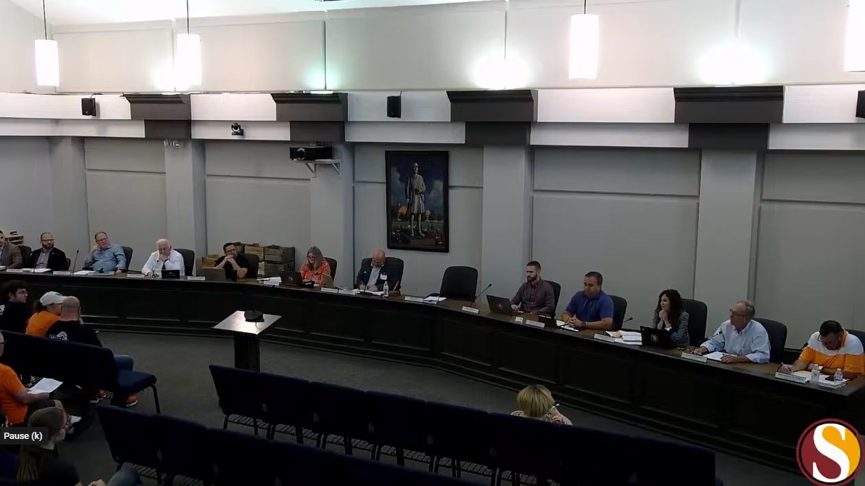 Stow City Council Prioritizes Safety and Infrastructure, Passes 'Megan's Law'