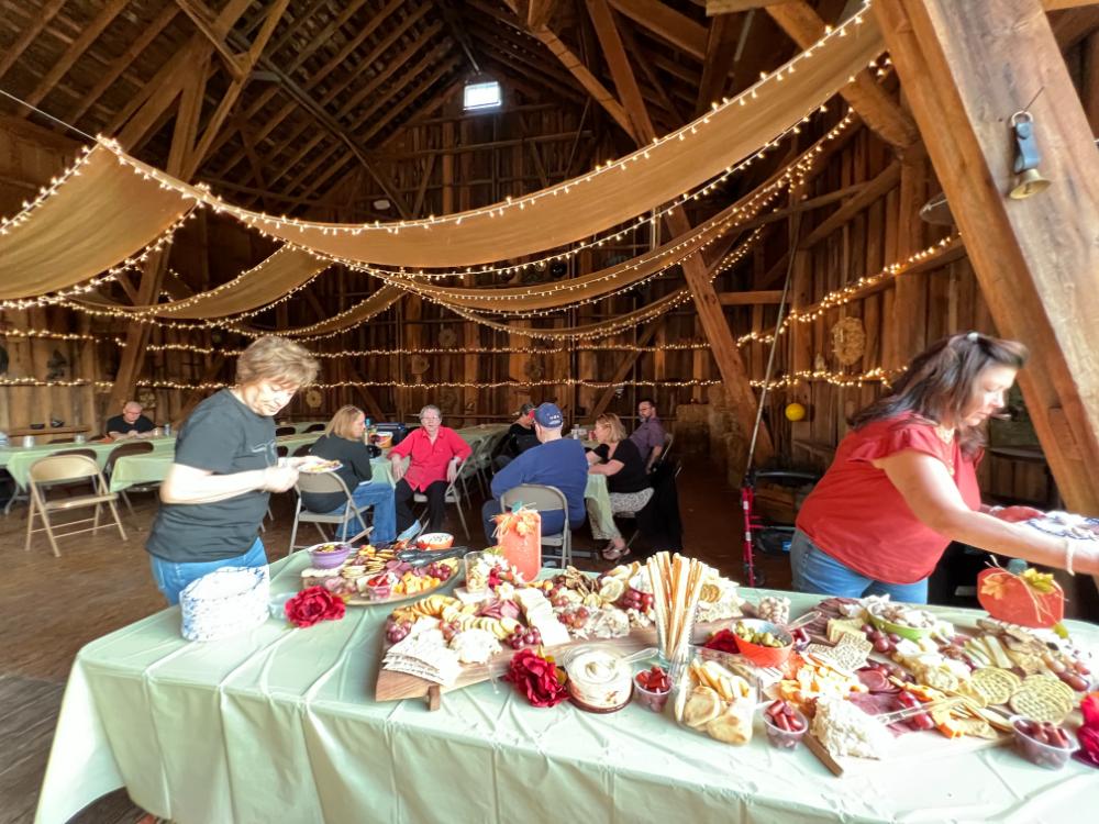 Rotary Club of Twinsburg Hosts Fall Clam Bake for Local Youth Programs