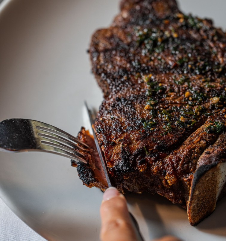 RED The Steakhouse At Pinecrest To Close, Eyes Return To Chagrin Corridor